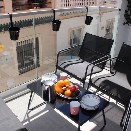 Los Boliches Holidays Suites 丰希罗拉 外观 照片