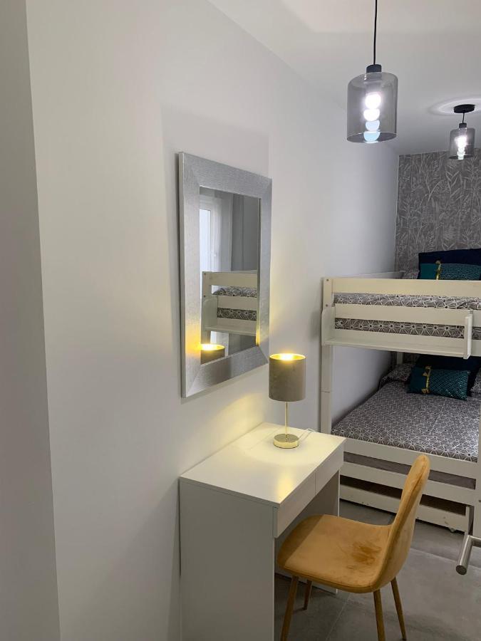 Los Boliches Holidays Suites 丰希罗拉 外观 照片