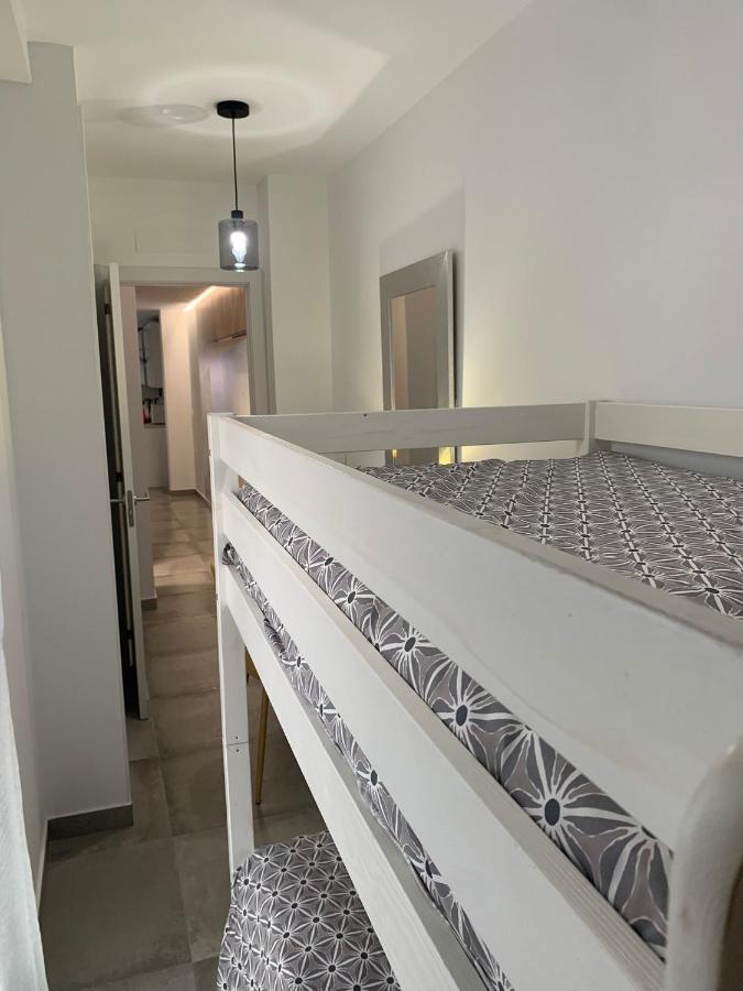 Los Boliches Holidays Suites 丰希罗拉 外观 照片